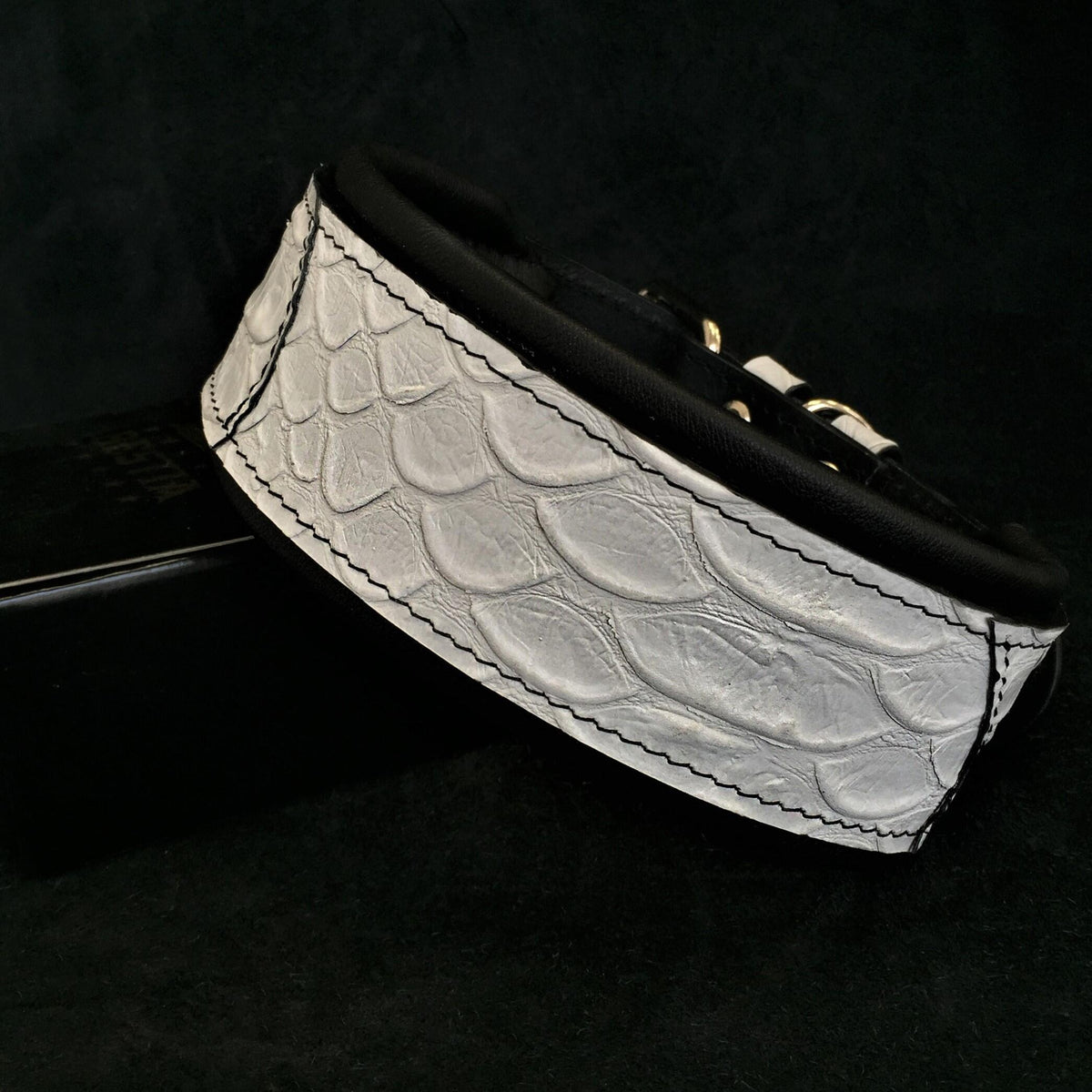 Dragon Scale Leather Dog Collar